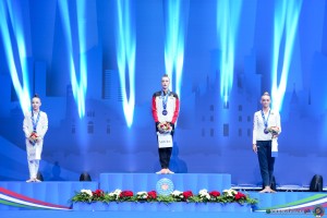 podium ball sfe03666 copia simone ferraro ph